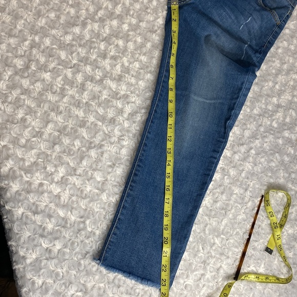 Just Black Womens size 28 slight distressed skinny ankle jeans raw hem stretchy - Picture 9 of 9